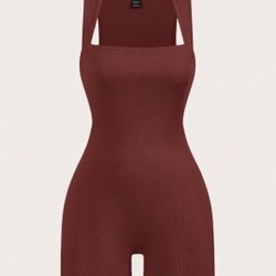 Womans Burgundy Casual Solid Color Knit Sleeveless Jumpsuit With Transformable Neckline Size small