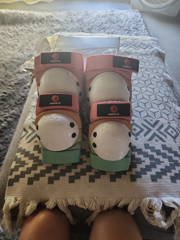 Knee - Elbow Pads for Adult/Child By ANERTE