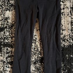 Lululemon Cropped Black Leggings Women’s Size 4