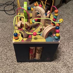 Zany Zoo Activity Cube