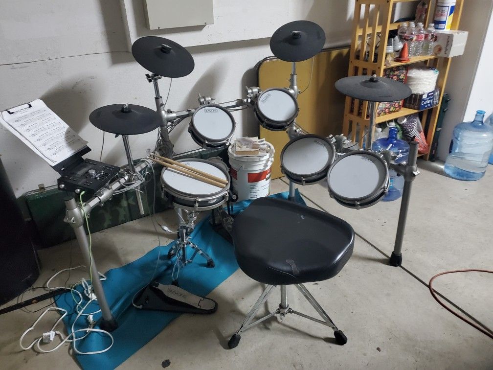 Simmons SD1250 Electric Drum Set