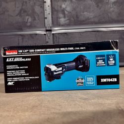 Makita 18V LXT Sub-Compact Brushless StarlockMax Cordless Oscillating Multi-Tool (Tool Only) 