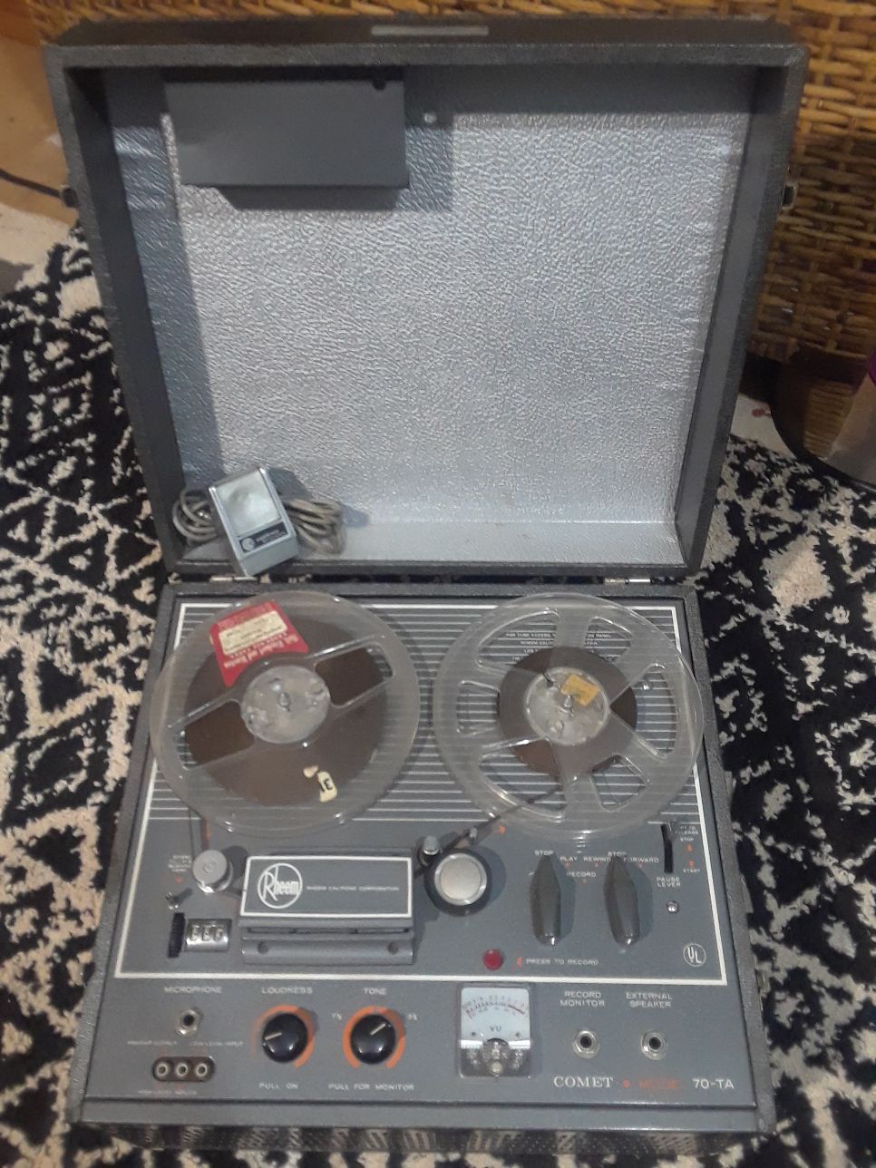 Vintage Rheem Califone Comet Model 70-TA Reel Tape Recorder w/ Microphone