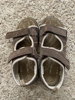 Cherokee Boys Sandals Size 3