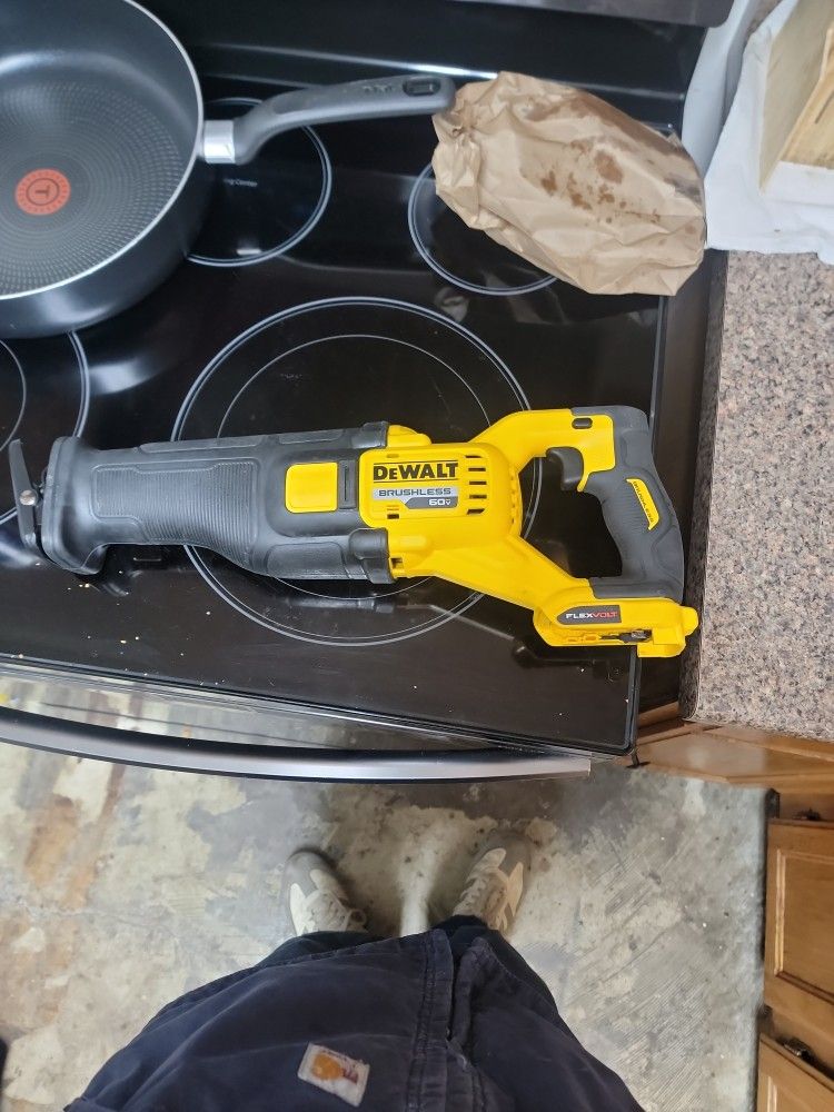 Dewalt 60v Reciprocating Saw