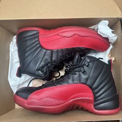 Jordan 12 Flu Game 2025 Size 11 Used VNDS damage Box