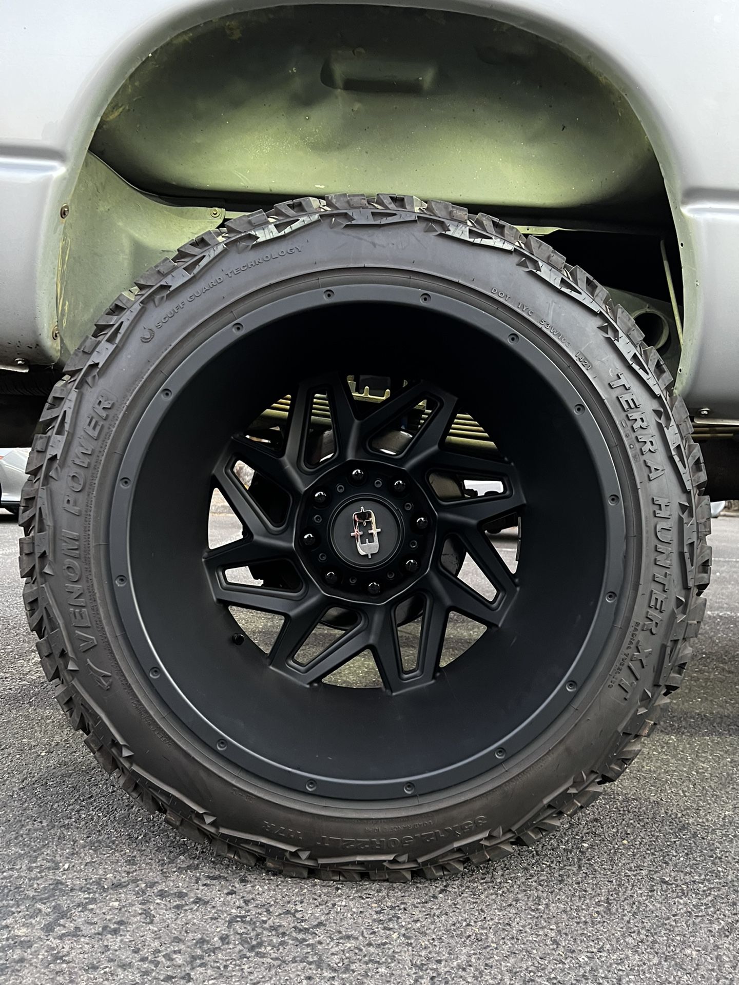 22x14 35’s 8x6.5