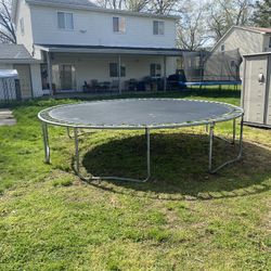 Trampoline For Sale 