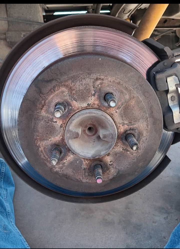 Brake Pads And Rotors Replacement Etc... Mobile Mechanic