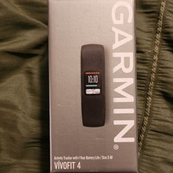 Garmin Vivofit 4 Fitness Tracker 