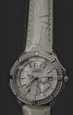 New In Box With Tags Invicta Wildflower Model 1029 Women's Watch With Interchangeable Leather Bands