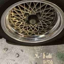SPEEDSTAR RACING SSR FORMULA MESH 15x8 -14 4X114.3
