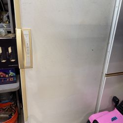 Full Size Upright Freezer