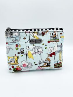 Sewing 🧵 Cats Zipper Pouch