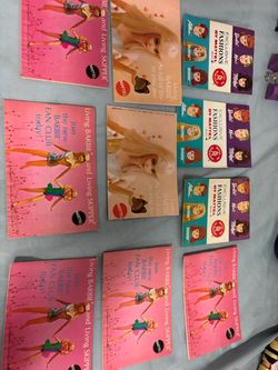 Lot vintage Barbie booklets