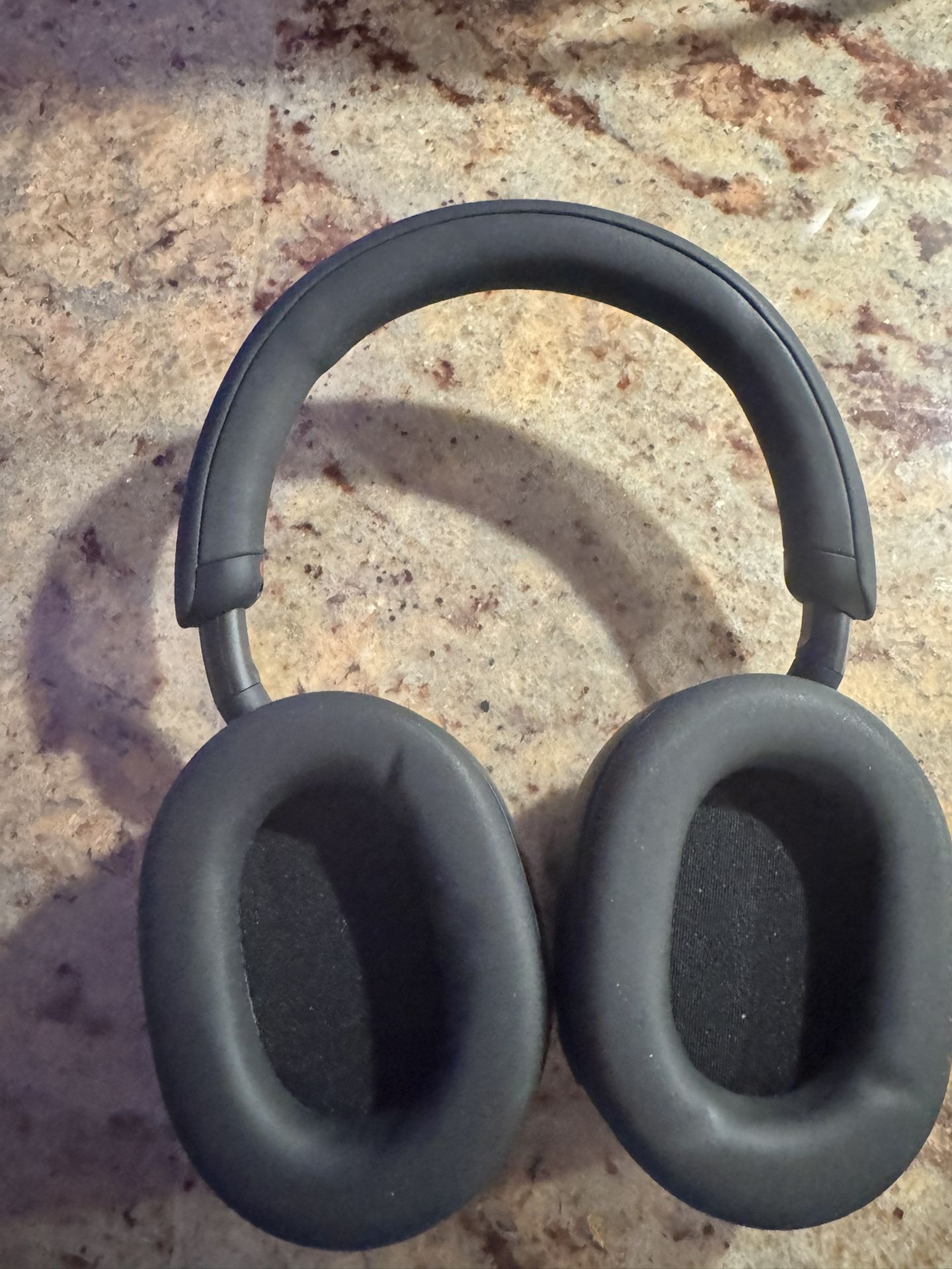 Sony WH-1000XM5