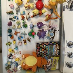 Large Lot Of Pokémon Toys Books Plush Stuffed Animals Figures 