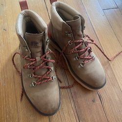 Sorel Leather Hiking Boots - Size 9