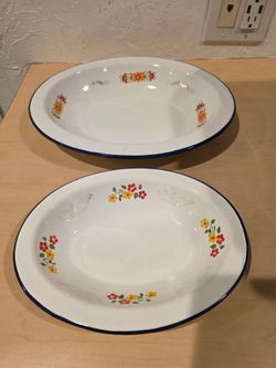 Vintage Enamel Oval Bowls with Floral Pattern – Set of 2