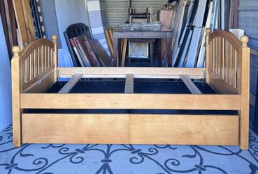 Twin bed frame With Drawers