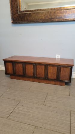 Walnut Cedar Lined Mid-Century Modern Hope Chest by Lane