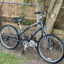 26 BEACH CRUISER MANHATTAN 7 SPEED  NEW TIRES READY TO RIDE  - TUNE UP DONE ✅