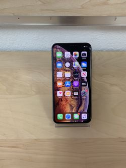 iPhone X Max 64 gb great condition sprint