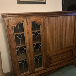 Solid Oak Wood Stereo/tv Stand