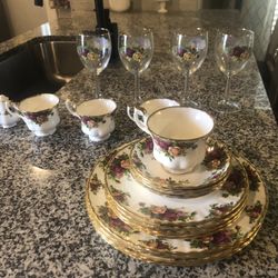 Royal Albert Old Country Roses China