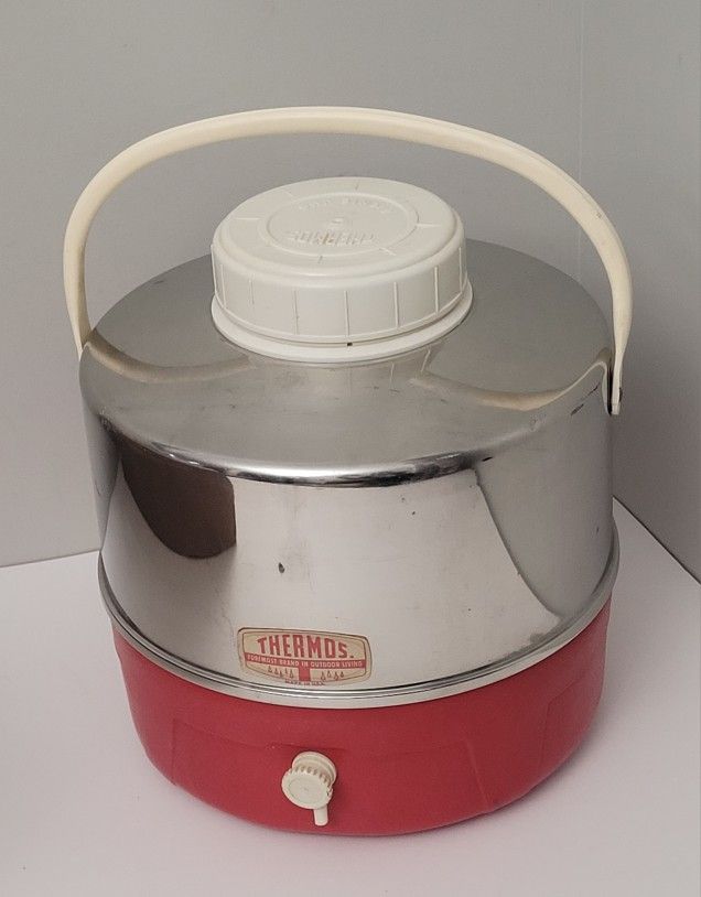 Vtg 1 Gallon Thermos Metal Chrome Aluminum & Red Plastic Picnic Water Jug Cooler