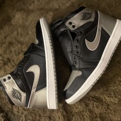 Wmns 7 Air Jordan 1 Retro Og Satin Shadow 