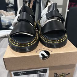 Dr Martin Sandals
