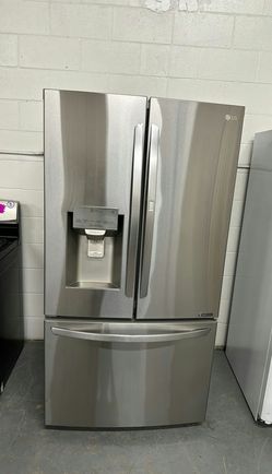 LG 3-Door Refrigerator (French Door Fridge) Stainless Steel - Water Dispenser Energy Star