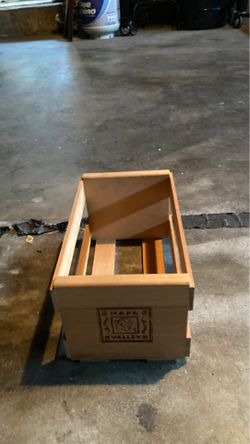 Very nice game holding rack