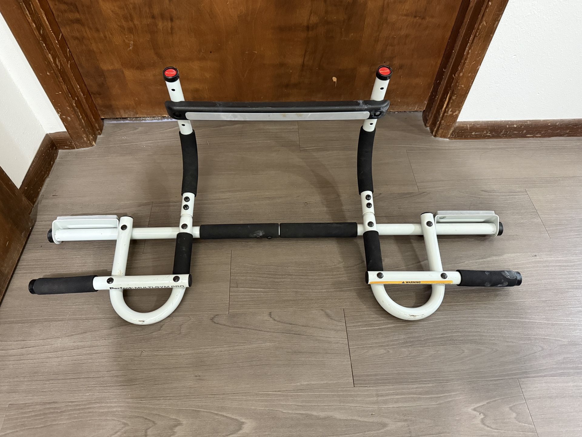 Door Pull Up Bar