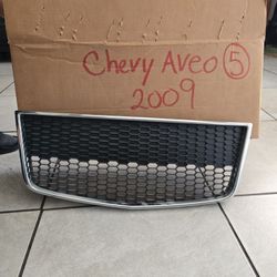 Chevy Aveo( 5 ) . 2009  Front Grill