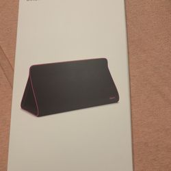 Dyson-designed storage bag (Fuchsia/Black)