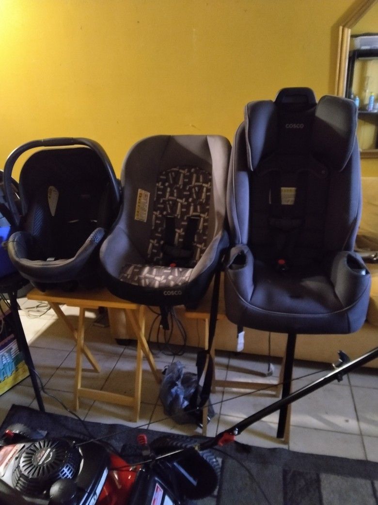 Two Child Car Seats And One Baby Seat $20 Each Your Choice
