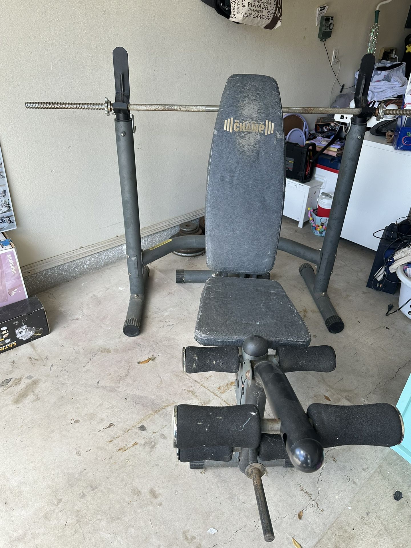 Weight Bench With 185lb Weight
