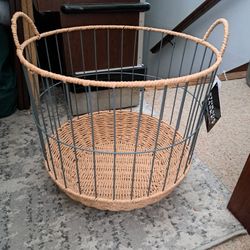 Storage Basket. Large! 15" x 17" New with tags! 