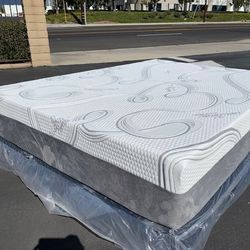 Full Organic Hybrid Cool Gel Memory Foam Mattress!!