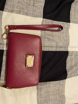 Michaels Kors wristlet wallet