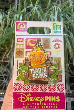 Trader Sam’s Disney pin
