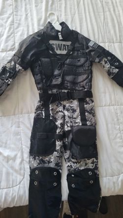 Boys Size 5 - 6 SWAT police Costume