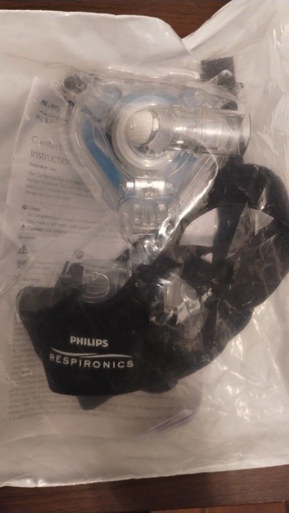 Large Ventilator Face Mask