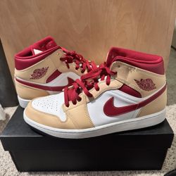 Jordan 1 Mid ‘Light Curry Cardinal Red’ Sz 12