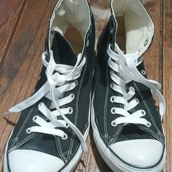 Mens Size 10 Converse Chuck Taylor All Star High Top Shoes