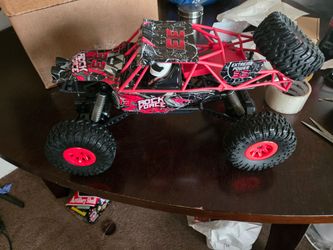RC dune buggy rock force