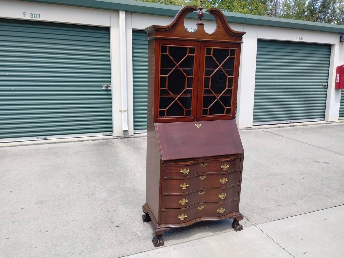 Vintage Chippendale Style Slant Front Secretary/Hutch w/Key to Lock