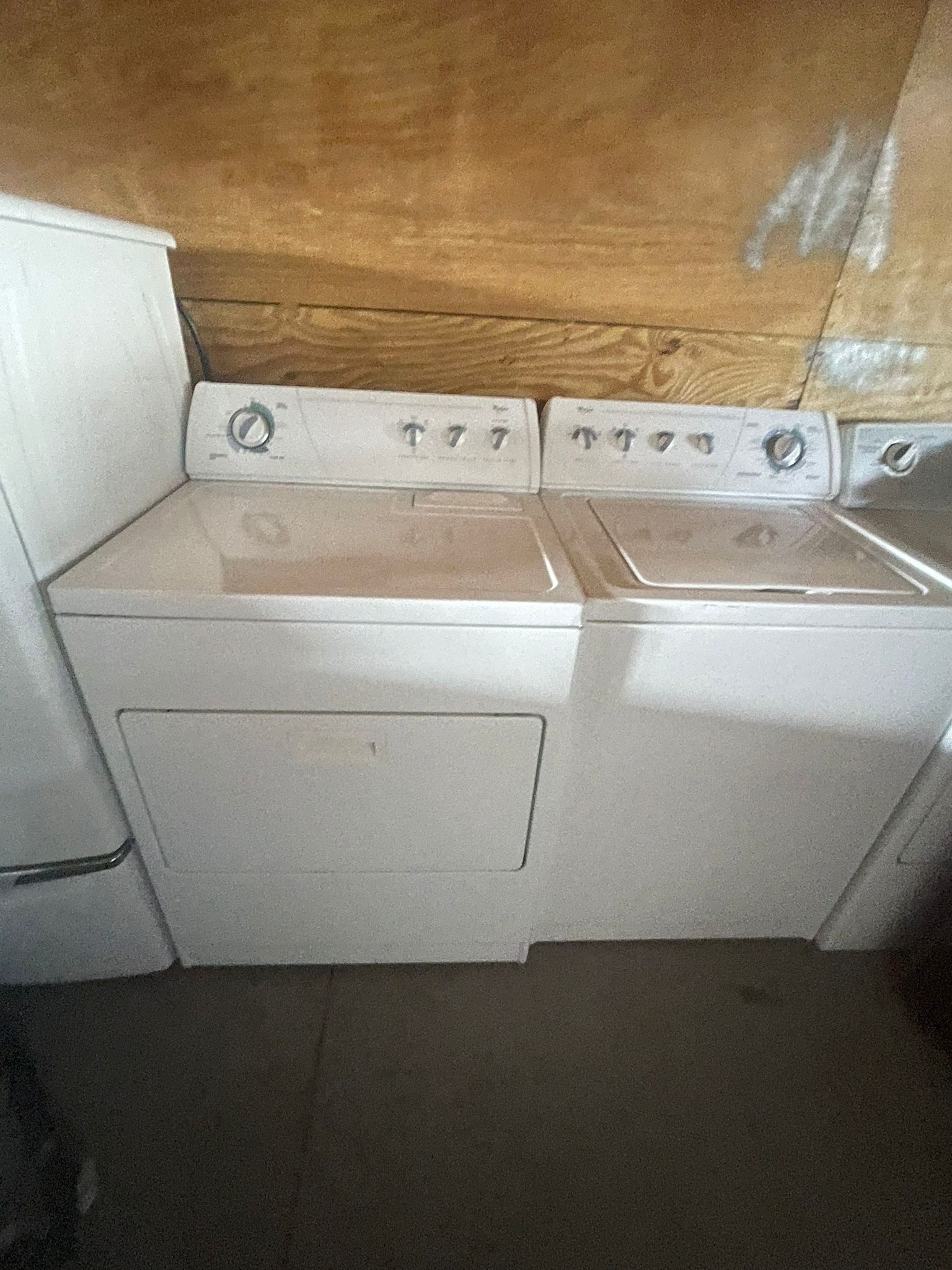 Whirlpool Washer And Dryer / Delivery Available 